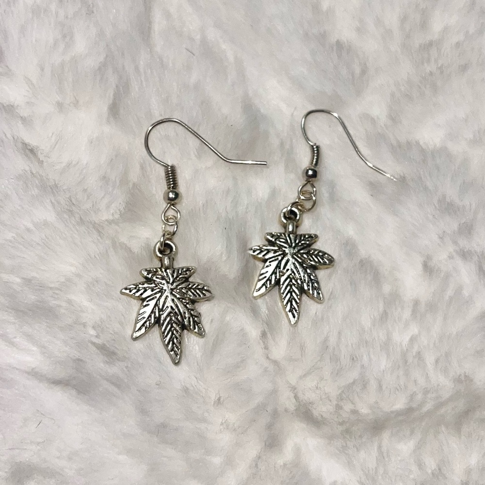 Small Bohemian Leaf Earrings